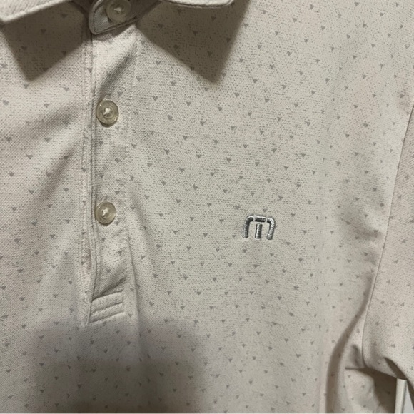 Men’s Travis Mathew Polo / Golf Shirt size medium - Picture 2 of 4